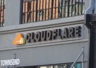 Cloudflare公司在股票市场的投资策略见解