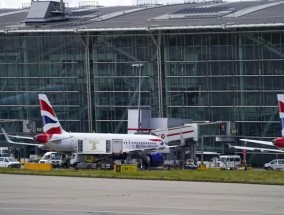 英国航空公司（British Airways）“航班停飞，飞机在欧洲上空失去通讯，导致重大IT故障”